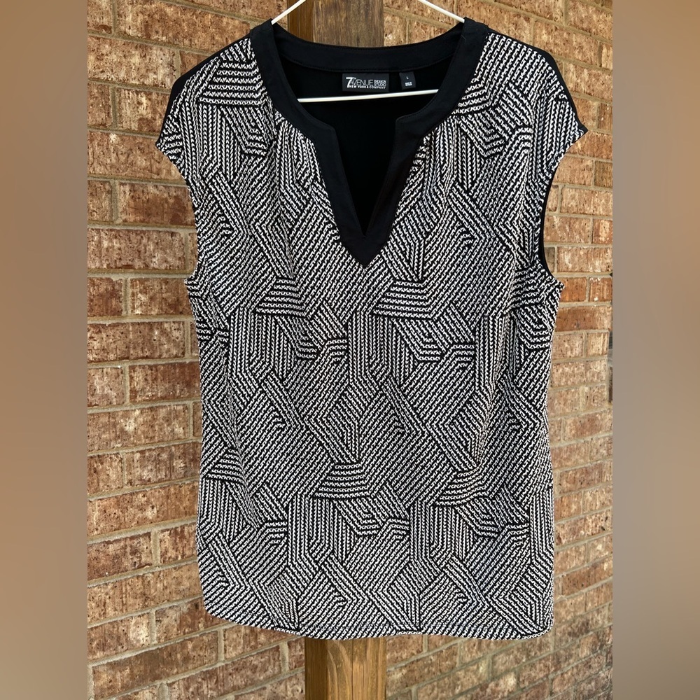 New York and‎ Company blouse